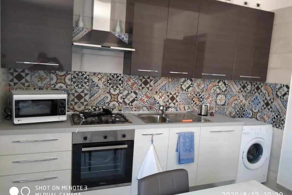 Home Sweet Home Appartamento Ricco Di Comfort Palermo Exterior photo